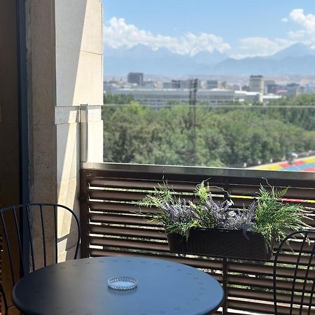 בישקק Logvinenko Apartment מראה חיצוני תמונה